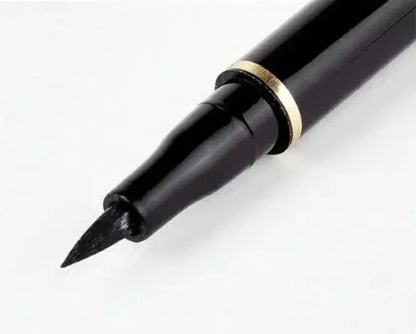 Crayon d'eye-liner liquide noir imperméable Grands yeux Maquillage longue durée Eyeliner Stylo Maquillage lisse Rapide Séchage rapide Outil cosmétique pour les yeux